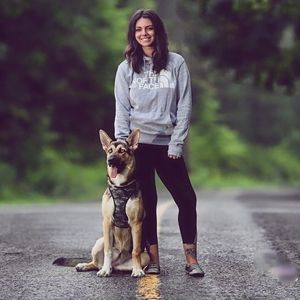Meet your Posher, Paige